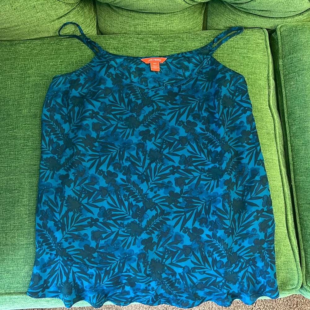 Summer tops